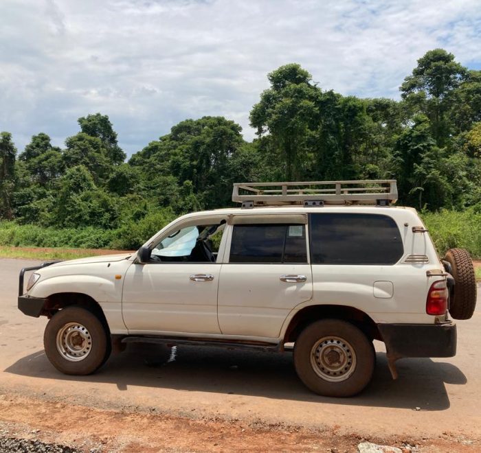 4×4 Land Cruiser GX