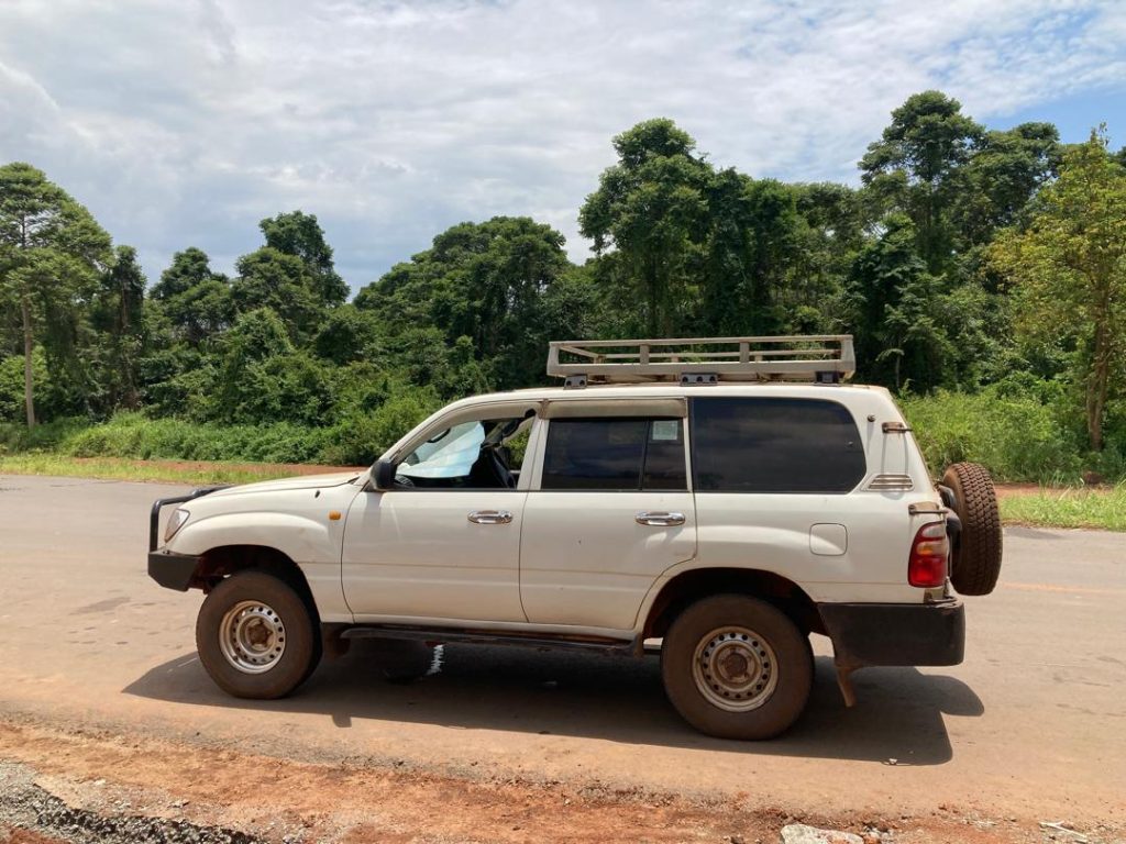 4×4 Land Cruiser GX Car Rental Rwanda