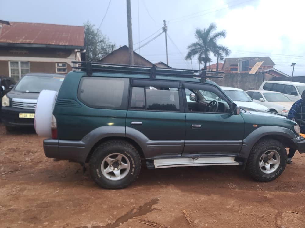 Land Cruiser Prado in Rwanda